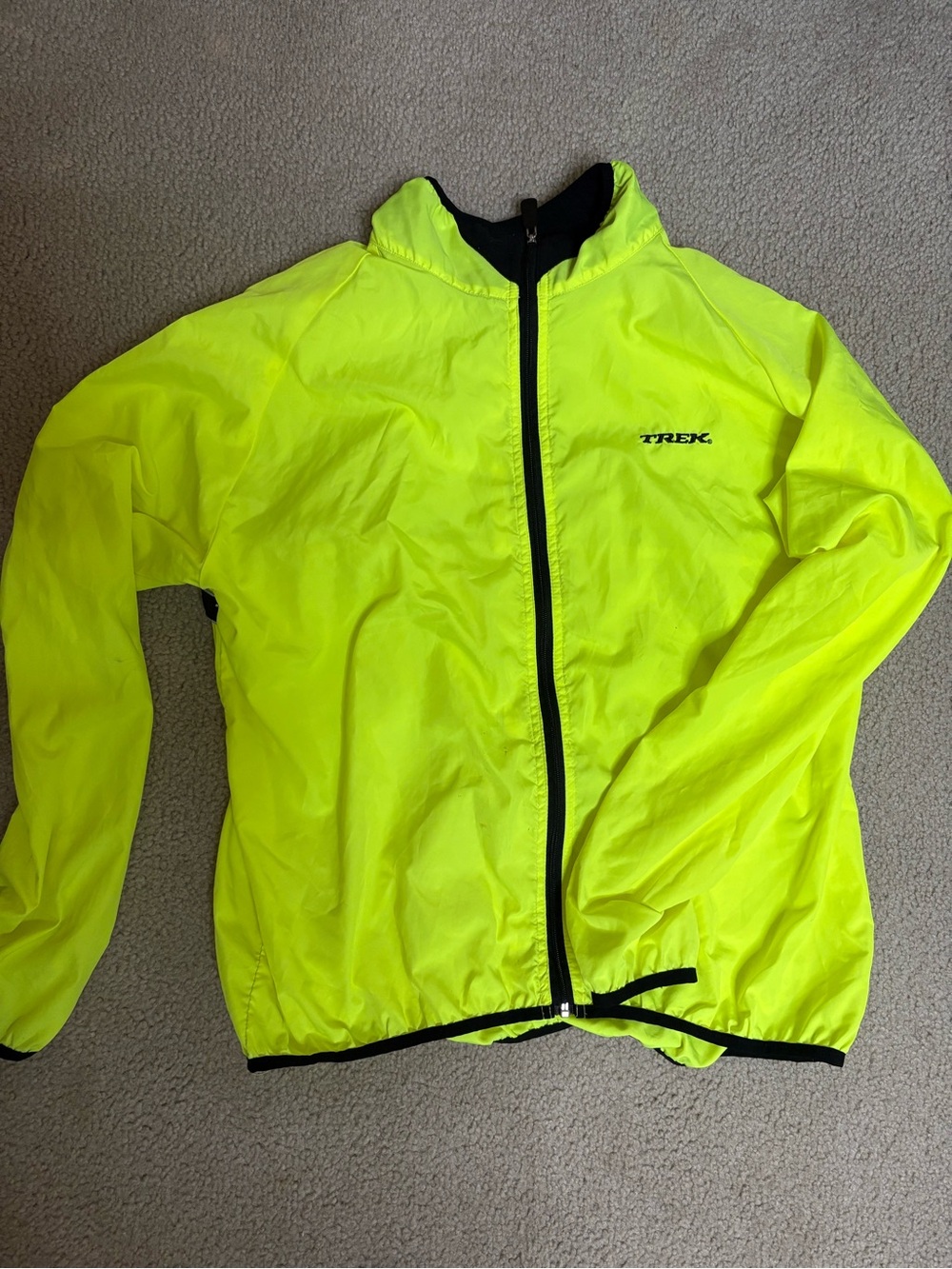 Trek X-Large Men's High-Visibility Yellow Windbreaker Jacket Bicycle jacket